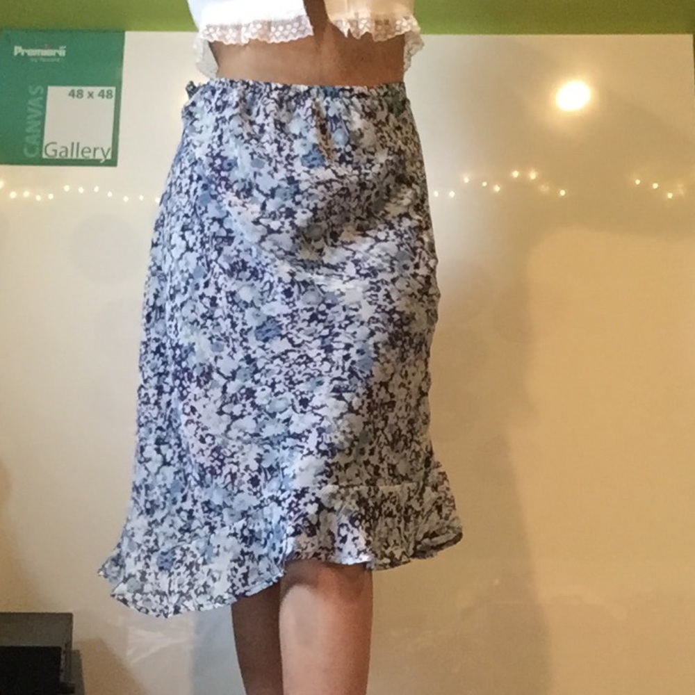 Vintage blue floral skirt